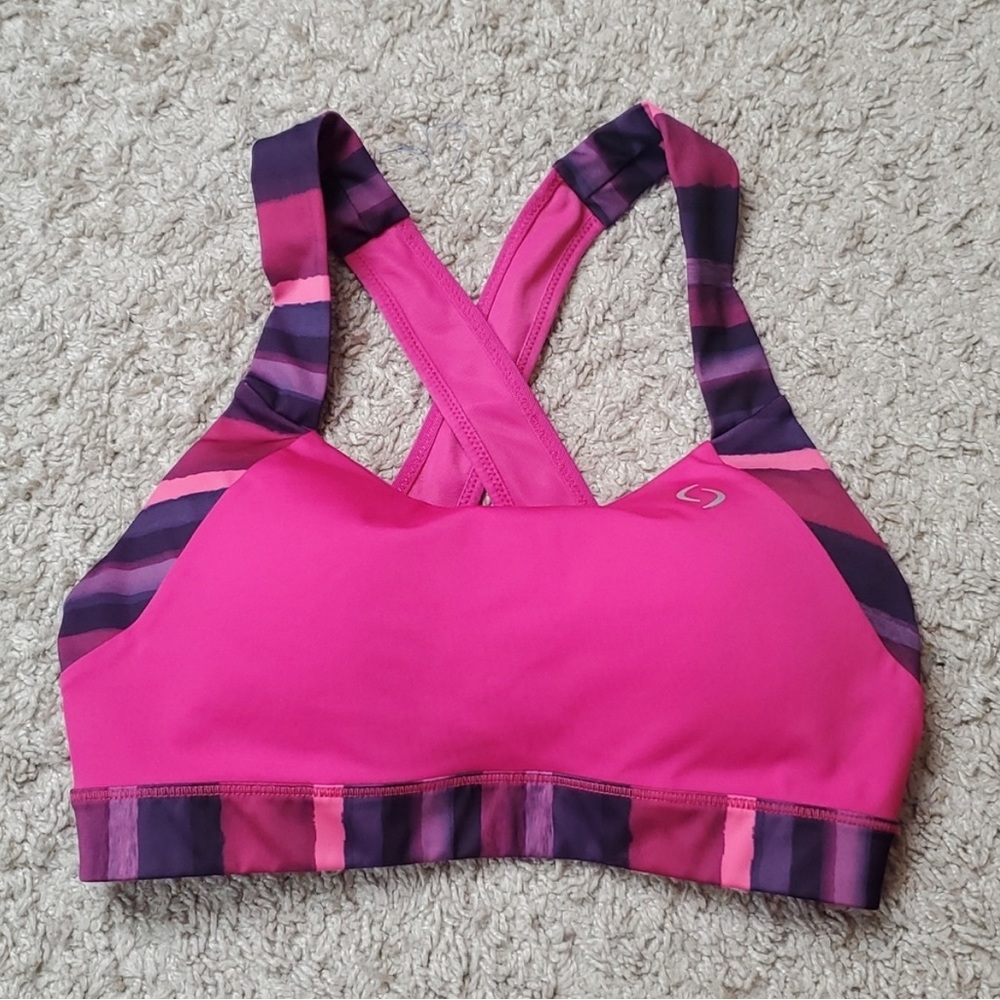 Brooks Women Sport Bra size SMALL